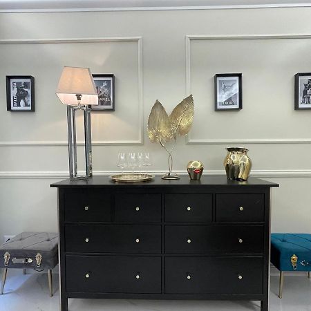 Spanish Steps Glamour & Sauna Luxury Apartment **** Рим Екстериор снимка