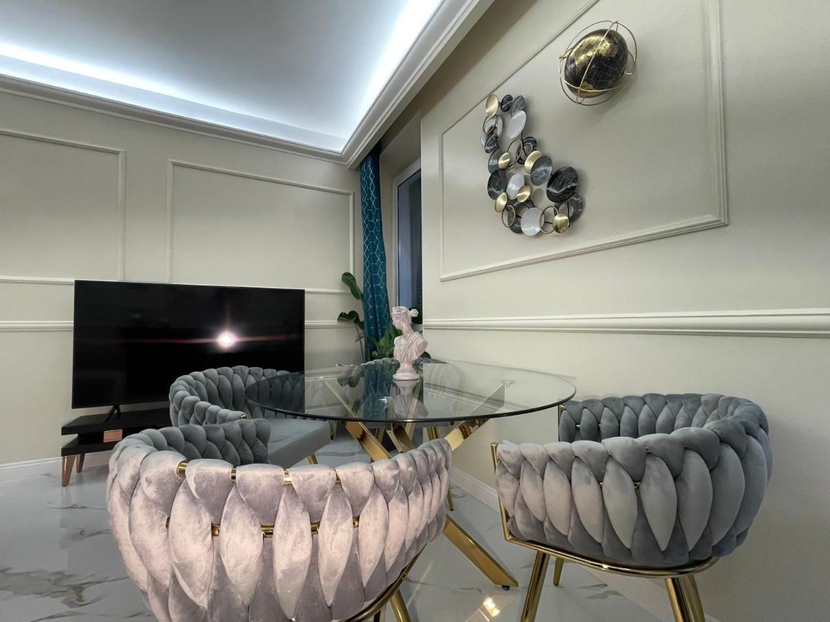 Spanish Steps Glamour & Sauna Luxury Apartment **** Рим Екстериор снимка